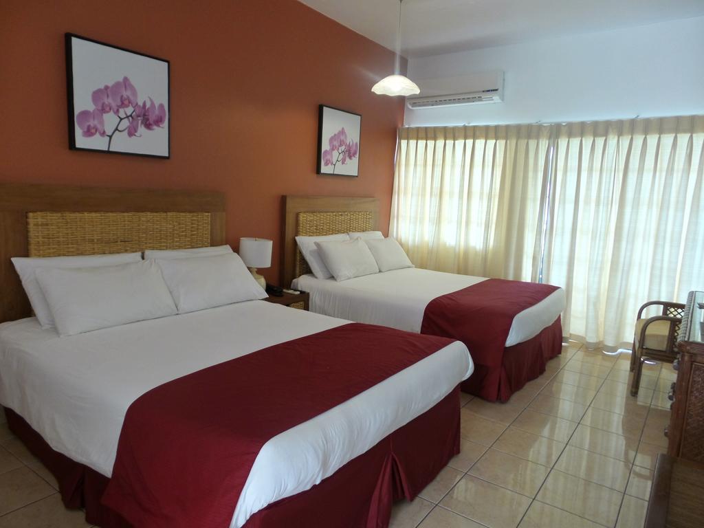 Flamboyant Hotel & Villas St. George's Eksteriør bilde